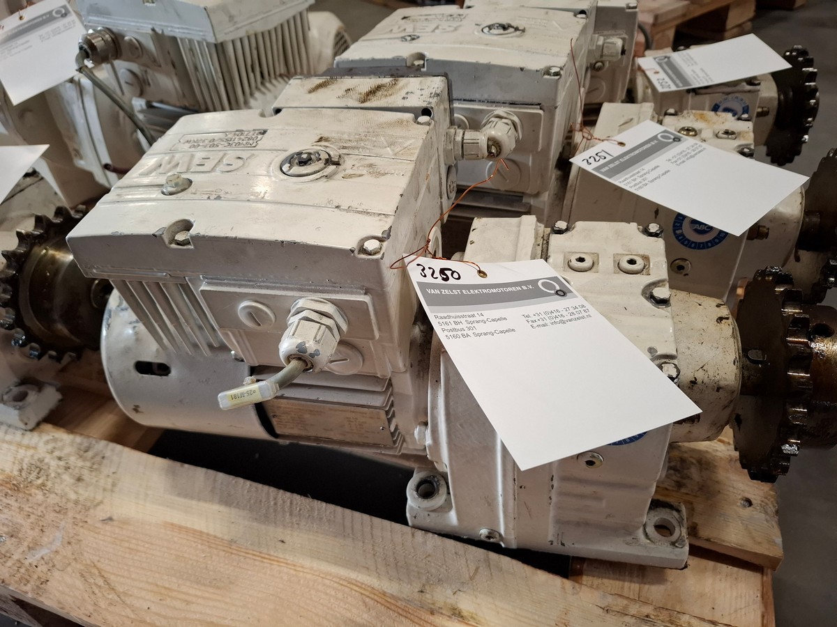 SEW | R47 DT71D4/BMG/HR/MM03