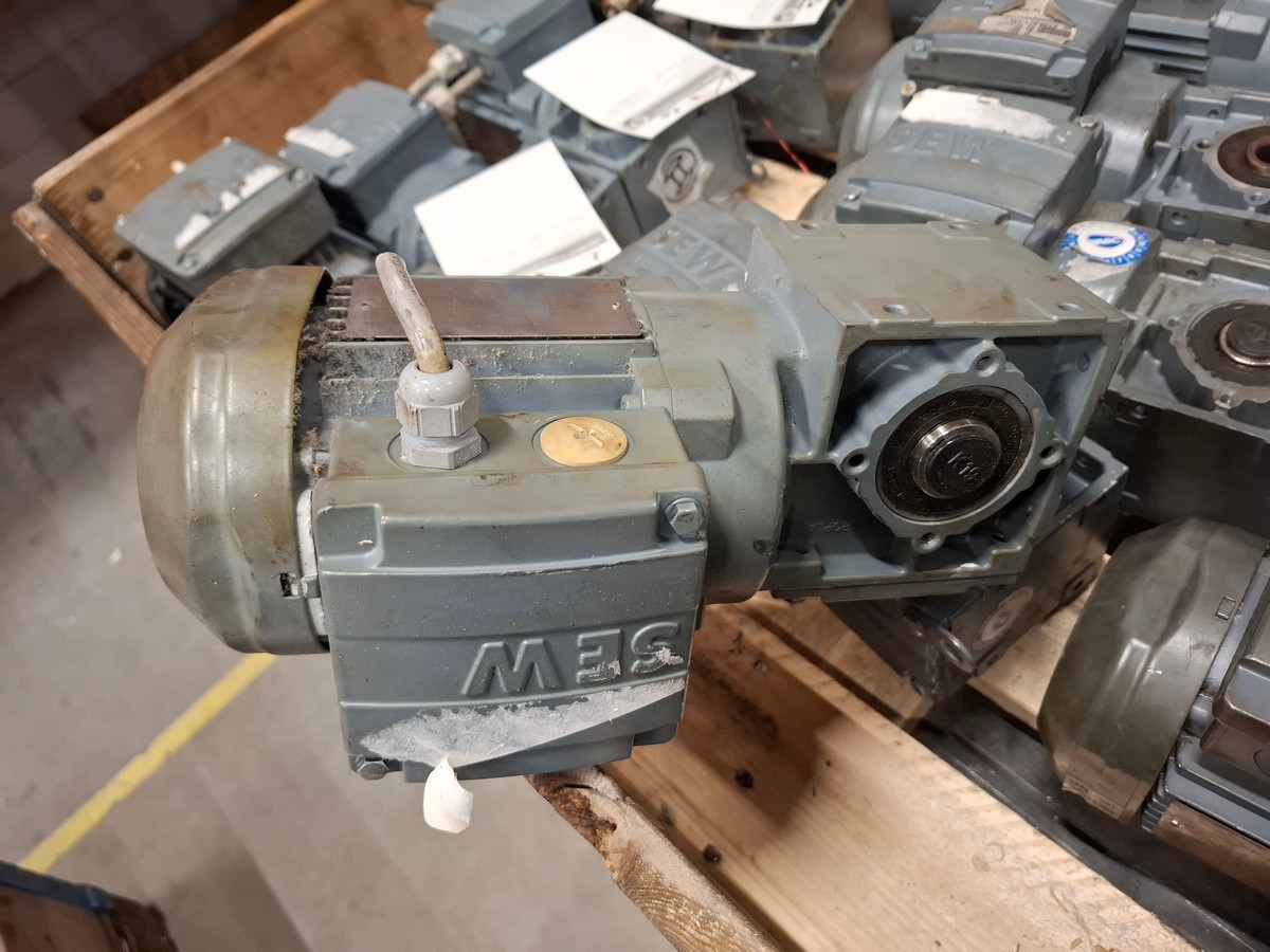 SEW | WA20/T DR63M4