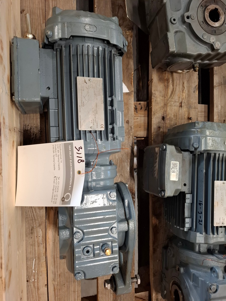 SEW | SA47/T DRN80M4