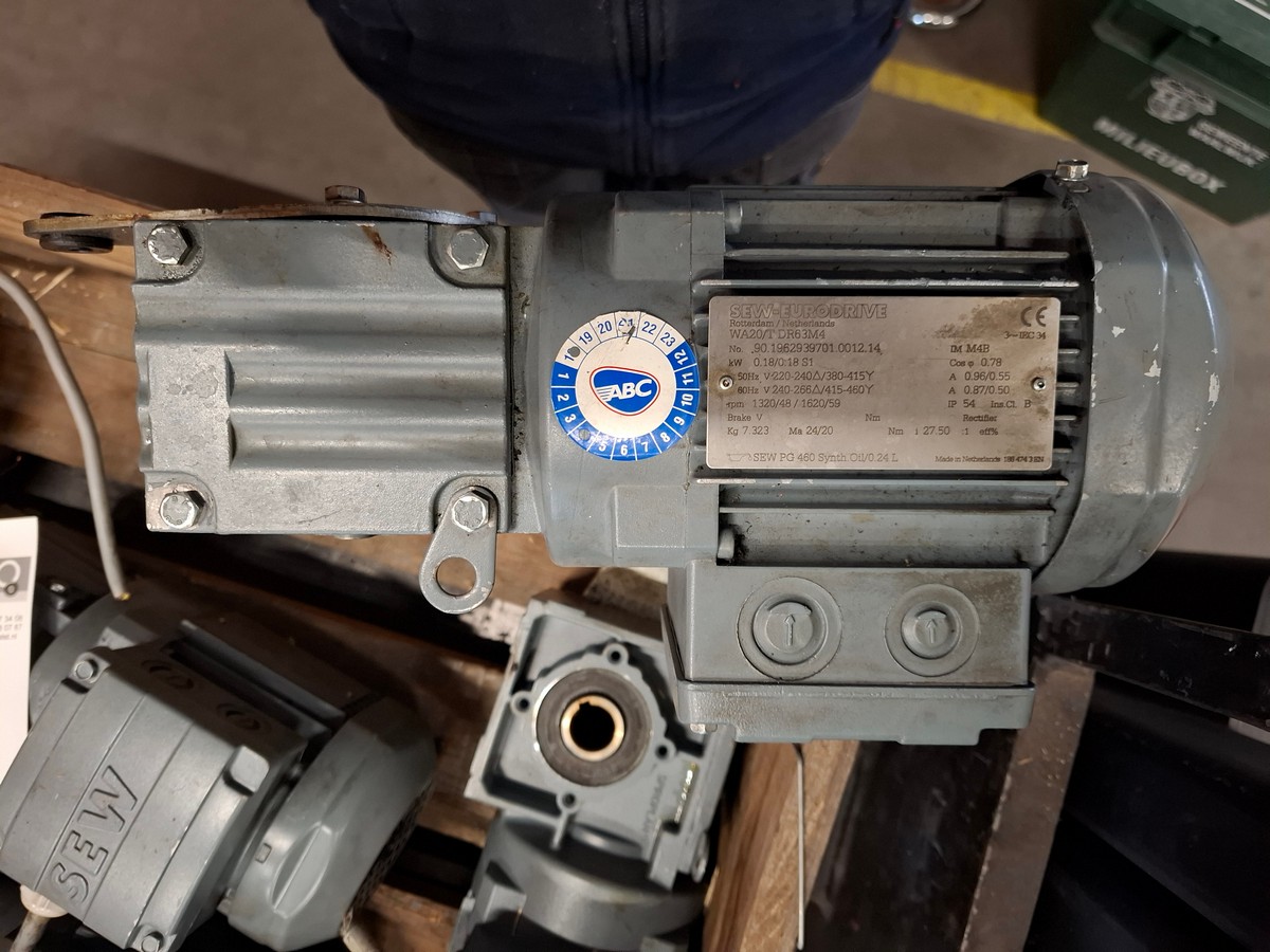 SEW | WA20/T DR63M4