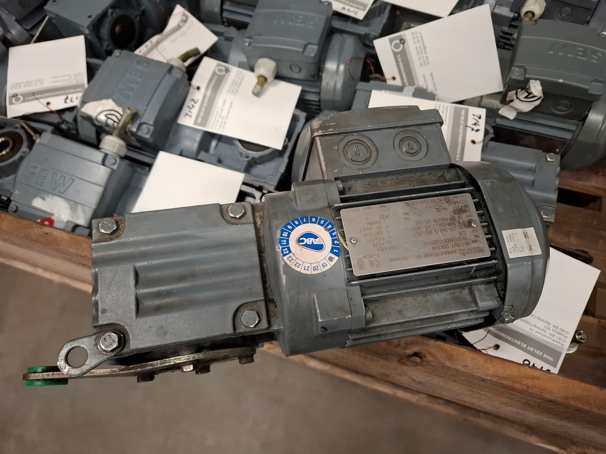 VECTOR | WA20/T DR63M4