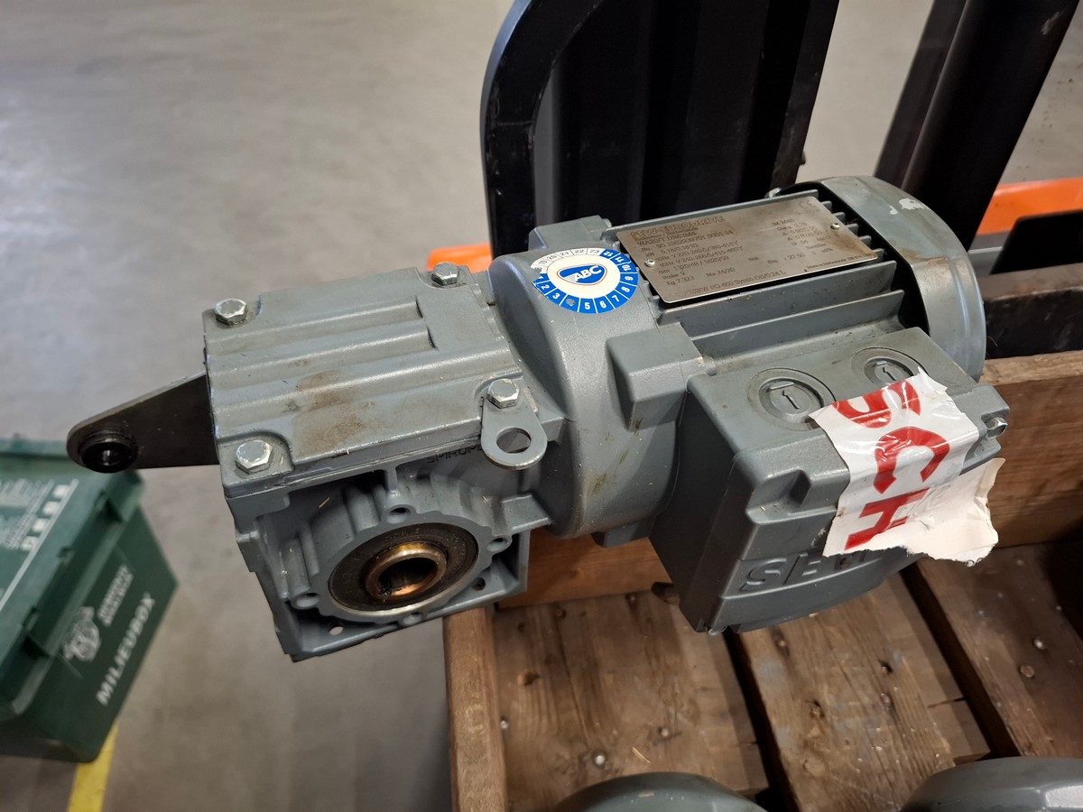 SEW | WA20/T DR63M4